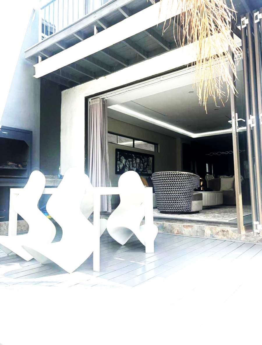 3 Bedroom Property for Sale in The Islands Estates North West